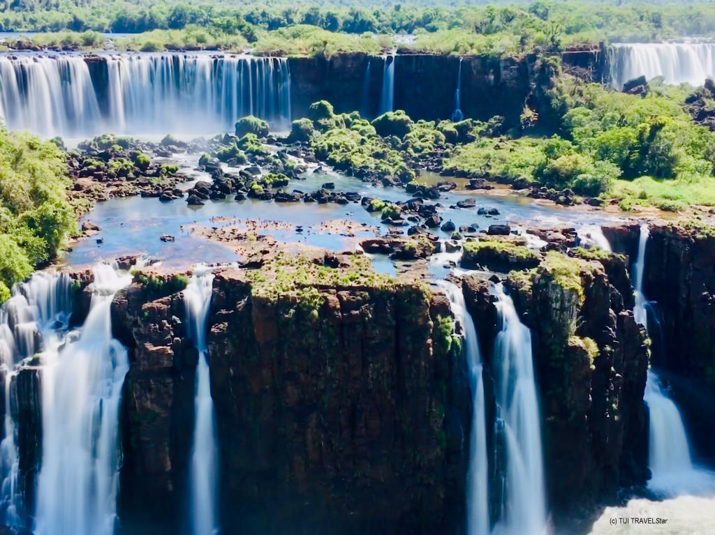 Wasserfälle von Iguazu_weit